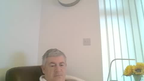 Snapshot of she52 chatting on 01-24-25, 08:13 she52 online show from 01-24-25, 08:13