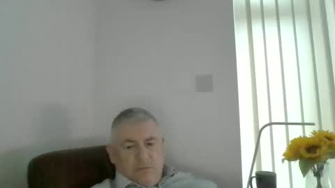 Snapshot of she52 chatting on 02-05-25, 04:47 she52 online show from 02-05-25, 04:47