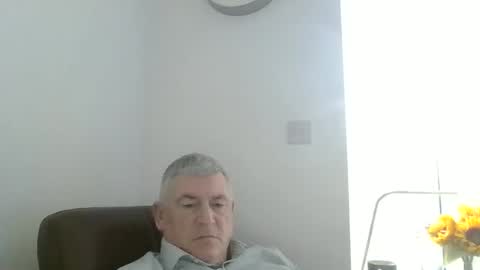 Snapshot of she52 chatting on 02-24-25, 05:09 she52 online show from 02-24-25, 05:09