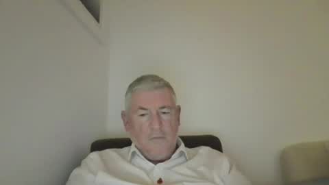 Snapshot of she52 chatting on 10-30-25, 05:46 she52 online show from 10-30-25, 05:46