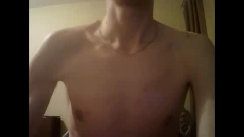 Snapshot of shedevr02 chatting on 02-01-25, 05:16 Roger online show from 02-01-25, 05:16