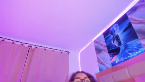 Heidy  online show from 02-13-25, 05:48