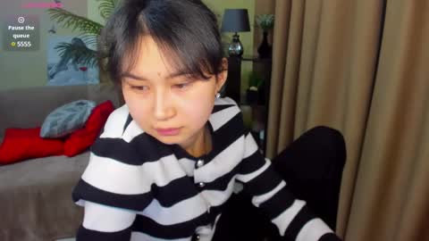 Sheila online show from 02-19-25, 02:55