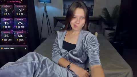 Snapshot of sheillatyler chatting on 12-03-24, 06:37 Alexis online show from 12-03-24, 06:37