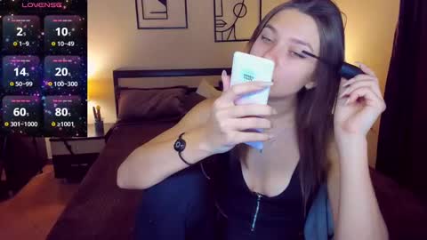 Snapshot of sheillatyler chatting on 02-01-25, 04:46 Alexis online show from 02-01-25, 04:46