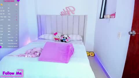 Snapshot of sheirysex chatting on 01-08-25, 05:48 Danna online show from 01-08-25, 05:48