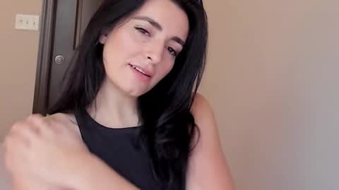 sheisallthat online show from 11-22-25, 09:14