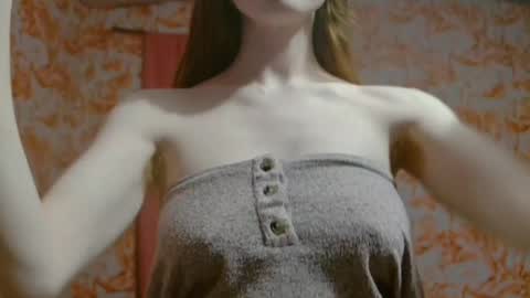 Erika online show from 02-19-25, 05:05