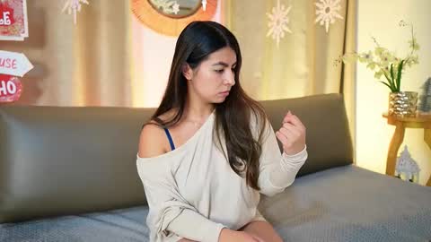  Transmission schedule Monday - Friday 715 am to 200 pm time Colombia  online show from 12-22-25, 12:13