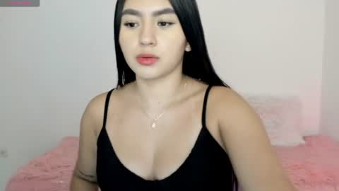 Snapshot of shelly_rohades chatting on 07-02-26, 02:11 online show from 07-02-26, 02:11