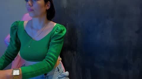 .. Sherilk .. online show from 12-23-24, 09:59