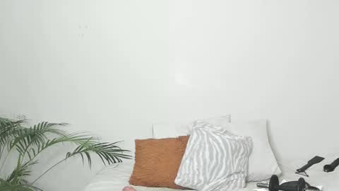 Snapshot of sherlyn_adams69 chatting on 02-15-25, 03:28 Sherlyn Adams online show from 02-15-25, 03:28