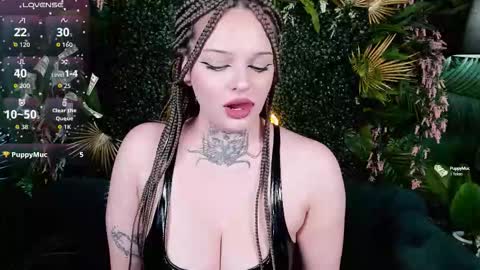 Snapshot of sherri_martinez chatting on 10-04-25, 06:28 sherri_martinez online show from 10-04-25, 06:28