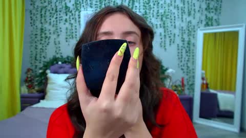 Sherry online show from 12-15-25, 06:28