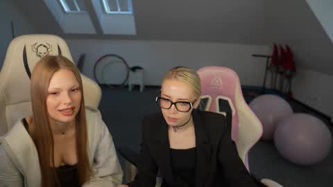 Sheryl online show from 11-22-25, 11:42