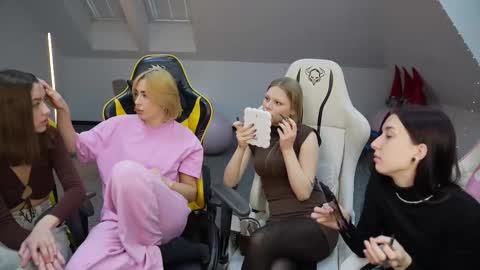 Sheryl online show from 11-24-25, 11:21