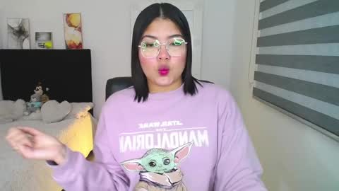 Snapshot of sheryl_stone2 chatting on 01-31-25, 04:36 Sheryl Stone2 online show from 01-31-25, 04:36