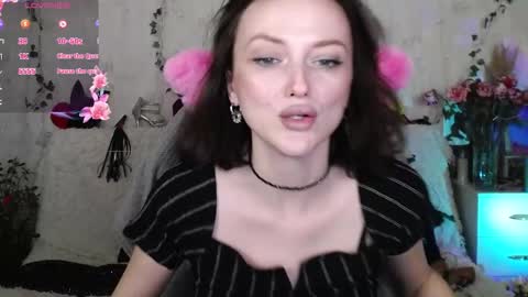 Vanessa online show from 11-25-25, 03:56