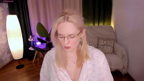 Hello guys my name is Aemilia online show from 02-16-25, 08:54
