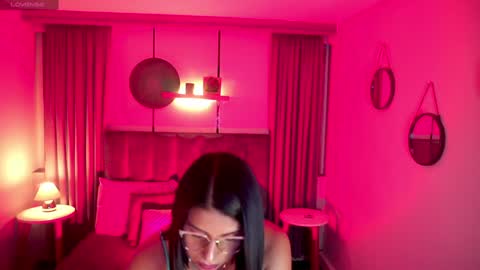 Sheyla online show from 01-19-25, 04:33