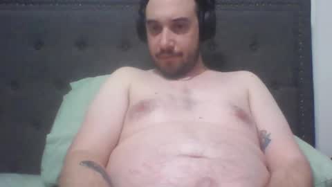 Snapshot of shiftysailor chatting on 10-10-25, 12:26 shiftysailor online show from 10-10-25, 12:26