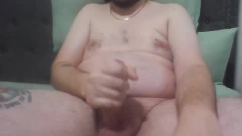 Snapshot of shiftysailor chatting on 10-15-25, 12:05 shiftysailor online show from 10-15-25, 12:05