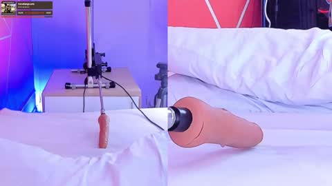 Snapshot of shiinobu_kocho chatting on 11-20-25, 10:53 online show from 11-20-25, 10:53