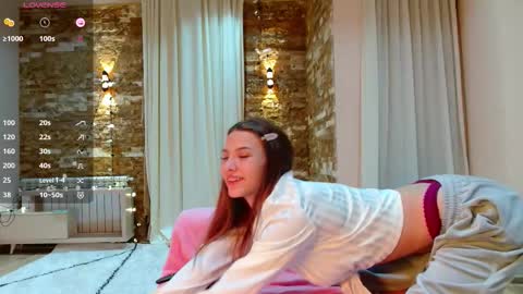 ShineChanel online show from 09-16-25, 05:47