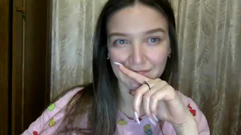 Snapshot of shining_pearl chatting on 02-27-25, 06:53 Jesica online show from 02-27-25, 06:53