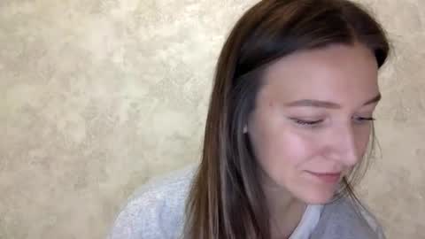 Snapshot of shining_pearl chatting on 10-21-25, 07:58 Jesica online show from 10-21-25, 07:58