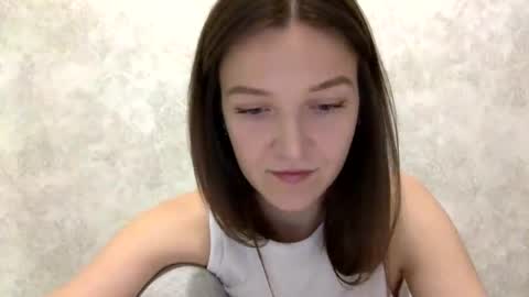 Snapshot of shining_pearl chatting on 02-06-26, 05:27 Jesica online show from 02-06-26, 05:27