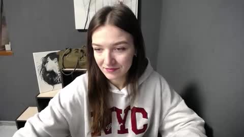 Snapshot of shining_pearl chatting on 02-17-26, 07:38 Jesica online show from 02-17-26, 07:38