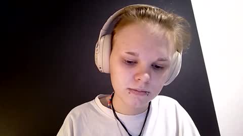 Emma online show from 02-03-26, 08:41