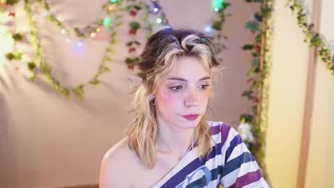 Snapshot of shiny_jail chatting on 10-07-25, 11:35 JennyMira   THANK YOU FOR 77 777  online show from 10-07-25, 11:35