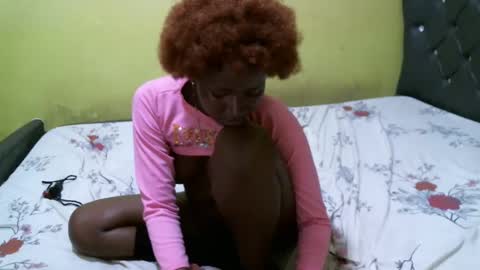 Snapshot of shiro254 chatting on 12-21-24, 09:33 Shi-ro online show from 12-21-24, 09:33