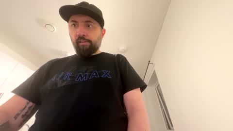 Snapshot of shirosstoryrapman chatting on 02-25-26, 10:30 Shady online show from 02-25-26, 10:30