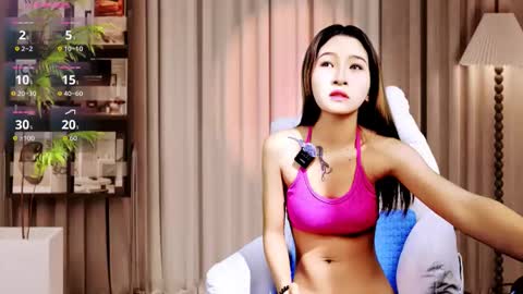 shiyi_168 online show from 10-04-25, 10:30