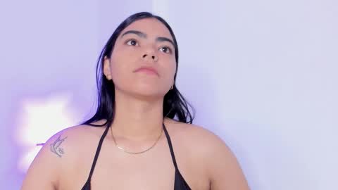 shizuka 11  online show from 10-22-25, 11:10