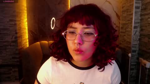 shizuko_b online show from 10-09-25, 03:15