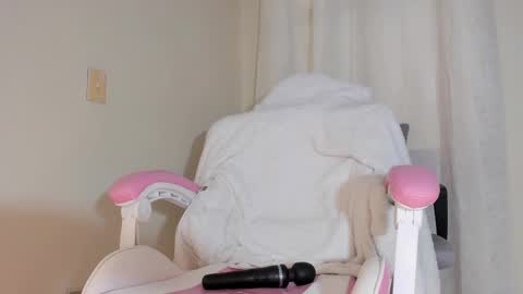  kendal  online show from 02-20-25, 06:02