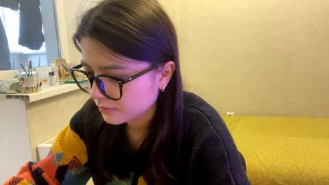Marie online show from 05-31-26, 12:12