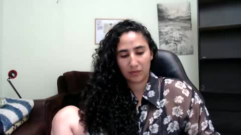 Sofia online show from 11-04-25, 06:07