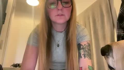 short sweetpea online show from 03-05-25, 12:33