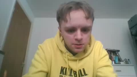 Snapshot of shortking717 chatting on 02-02-25, 11:08 Ashton online show from 02-02-25, 11:08