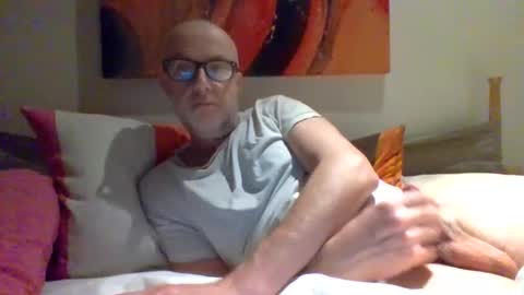 Snapshot of shosting chatting on 12-05-24, 09:17 JJ online show from 12-05-24, 09:17