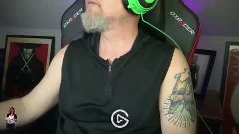 Snapshot of shotcaller411 chatting on 02-03-25, 05:40 shotcaller411 online show from 02-03-25, 05:40