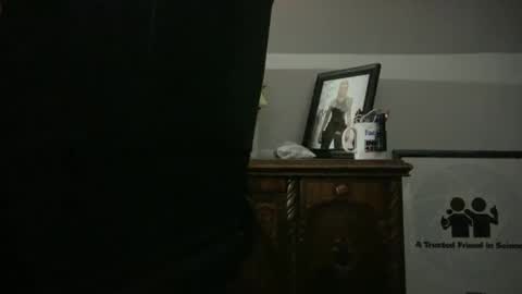 Snapshot of shotcaller411 chatting on 09-14-25, 08:35 shotcaller411 online show from 09-14-25, 08:35