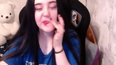 show_for_you online show from 12-17-24, 02:44