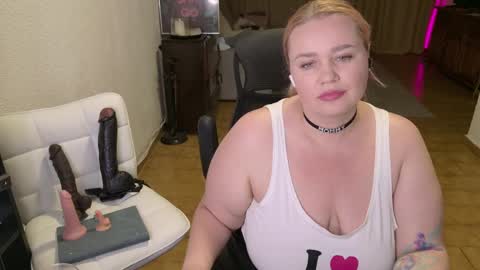 Mimi   online show from 04-03-26, 06:17