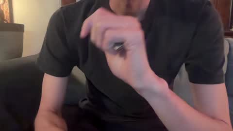 Snapshot of showoffnyc chatting on 01-25-25, 04:45 showoffnyc online show from 01-25-25, 04:45